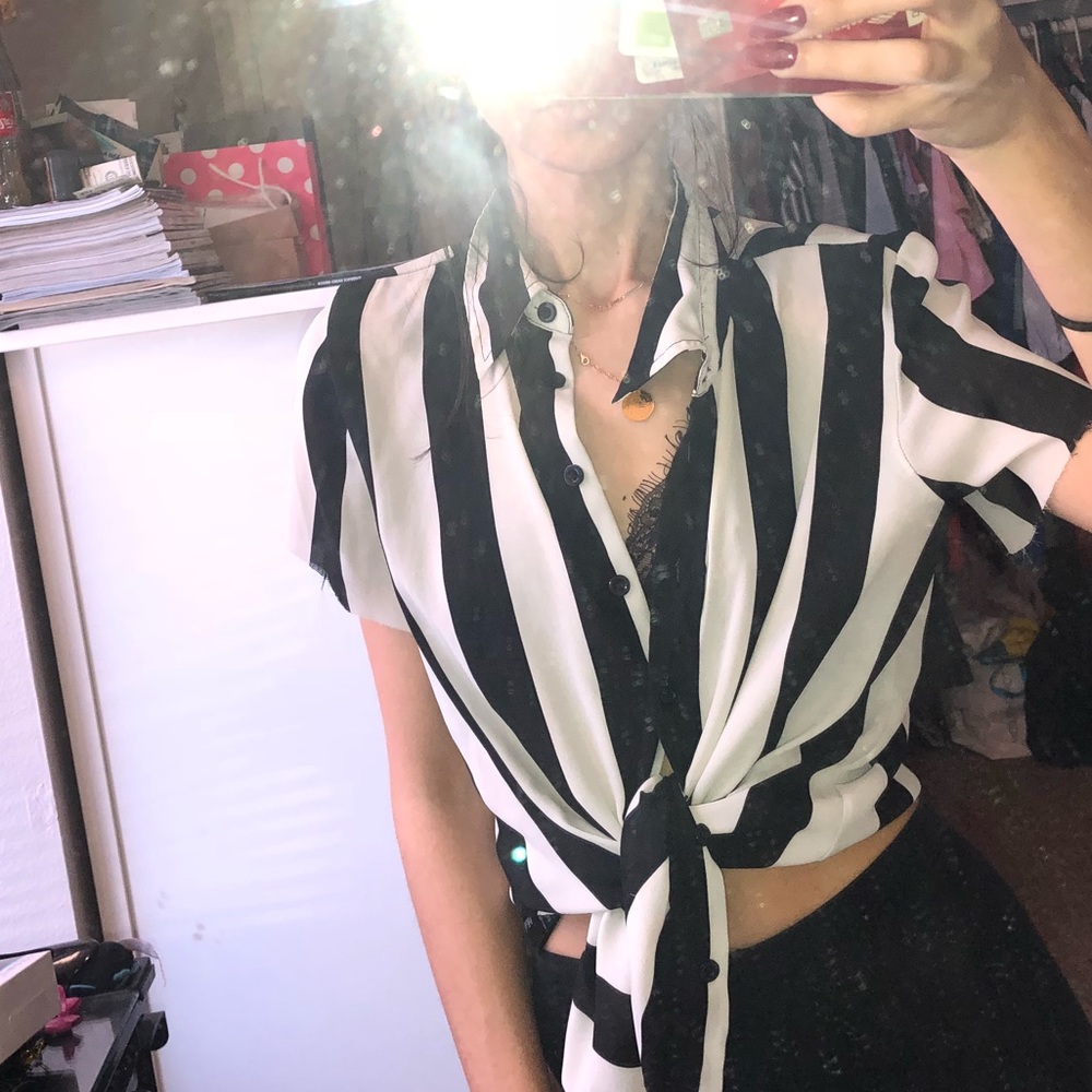 Forever21 short sleeve button up